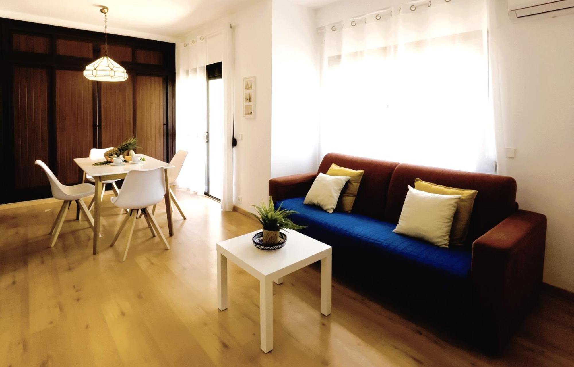 Mediterraneo 508. Fantastic Studio On The Beachfront With Sea Views. マルベーリャ エクステリア 写真